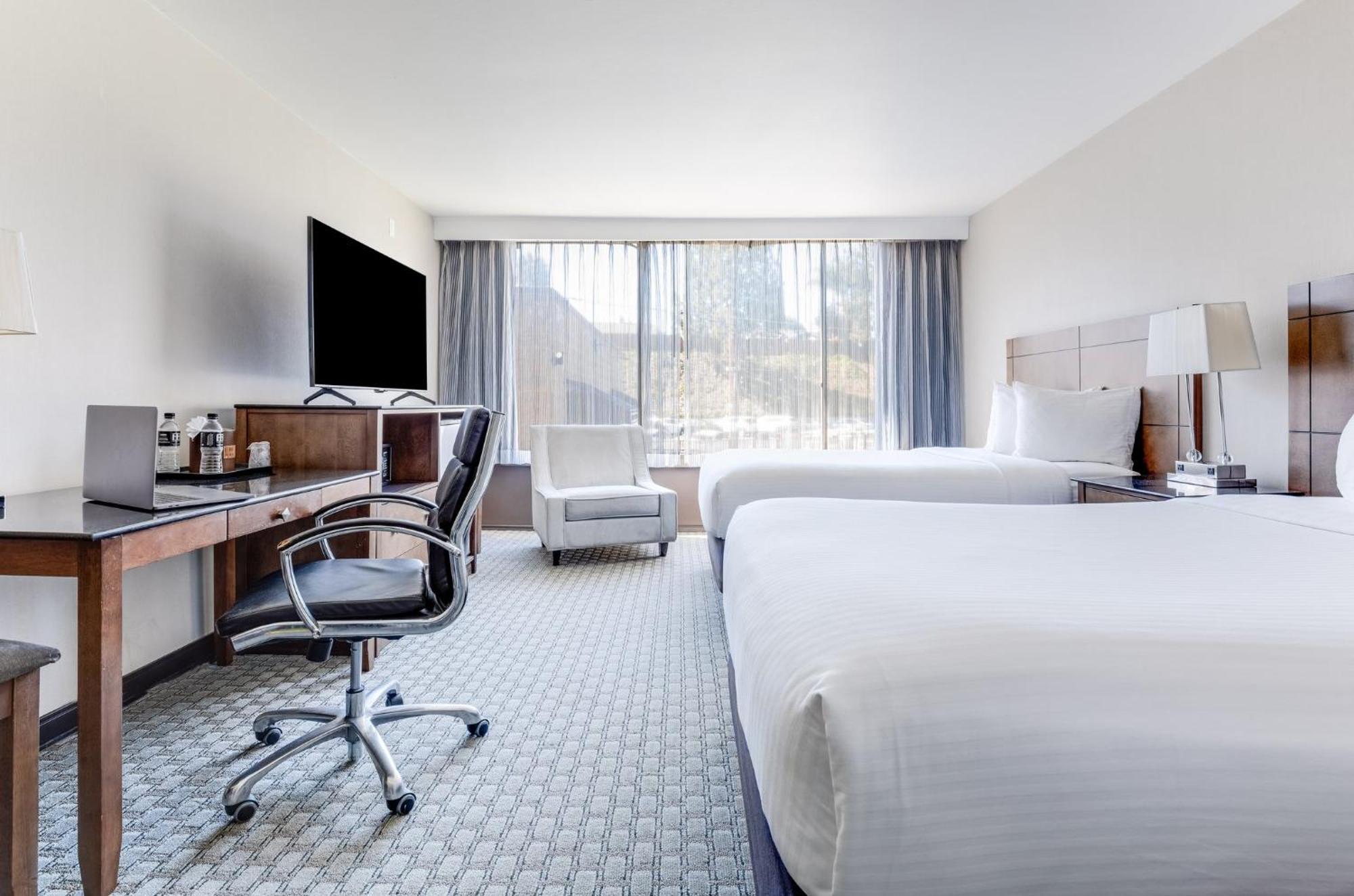 Voco Hotel 3*