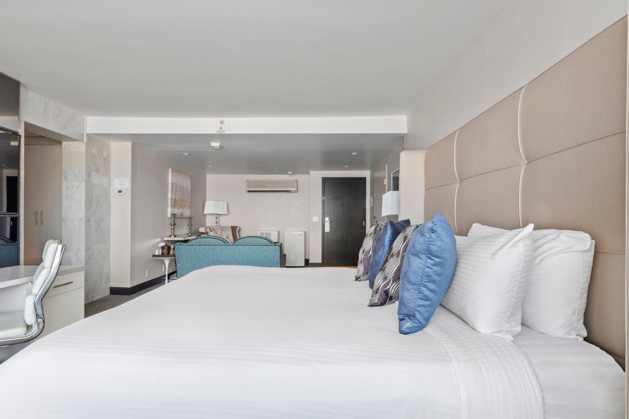 Voco Hotel 3*